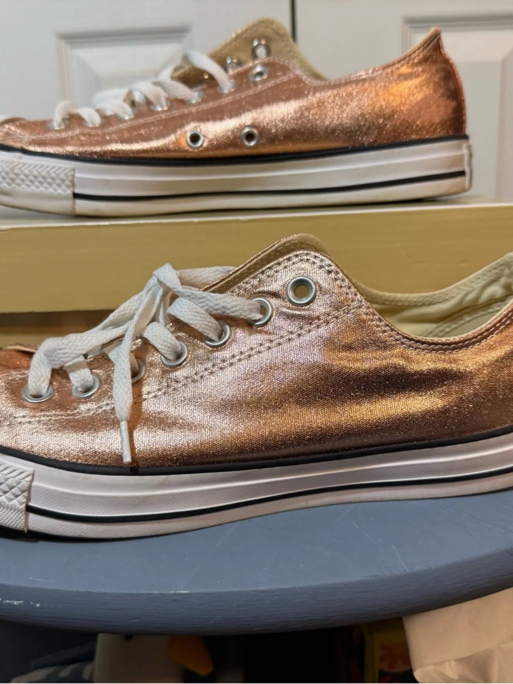 Converse Metallic Rose gold Low Top Sneakers 10W - Picture 1 of 8
